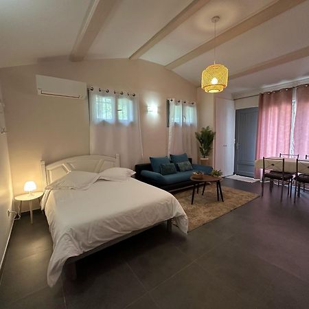 Studio Calme Et Agreable Avec Acces Jardin Partage Le Bar-sur-Loup 외부 사진