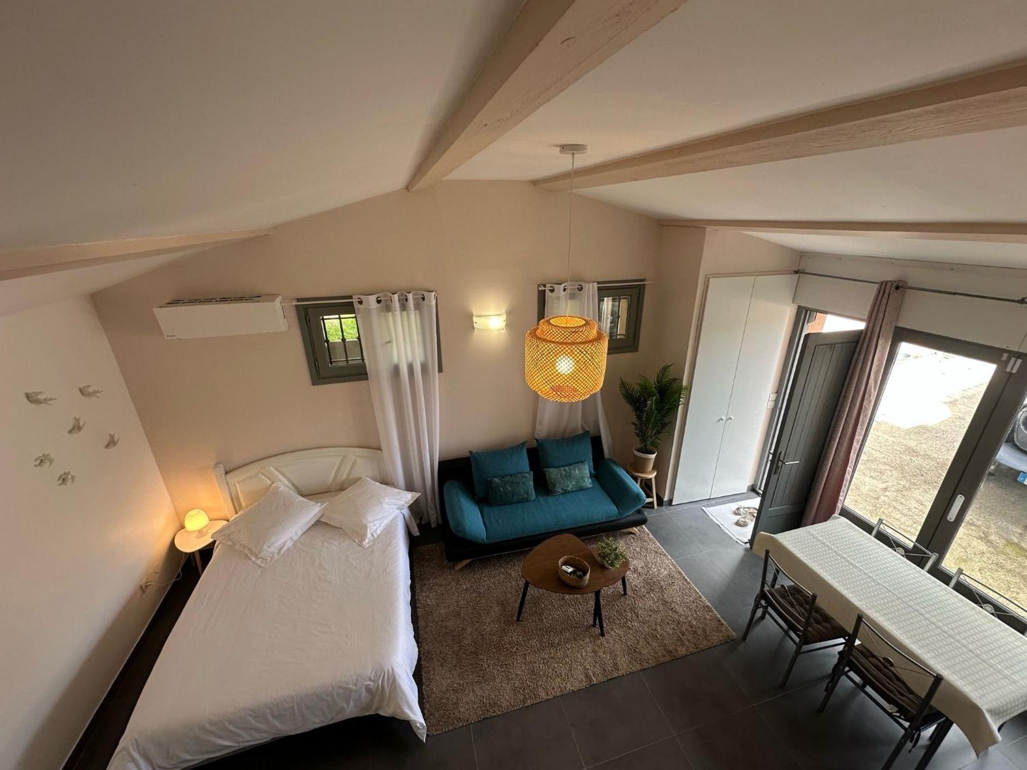 Studio Calme Et Agreable Avec Acces Jardin Partage Le Bar-sur-Loup 외부 사진
